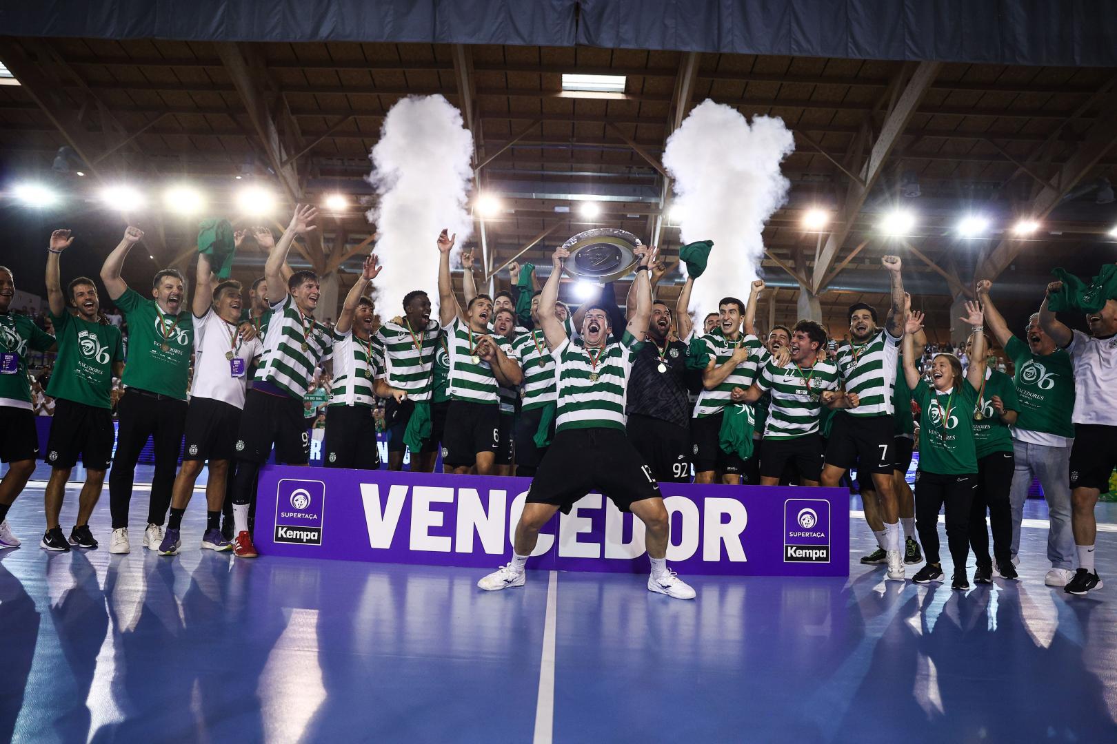 Sporting bate FC Porto em Sines e conquista supertaça de andebol