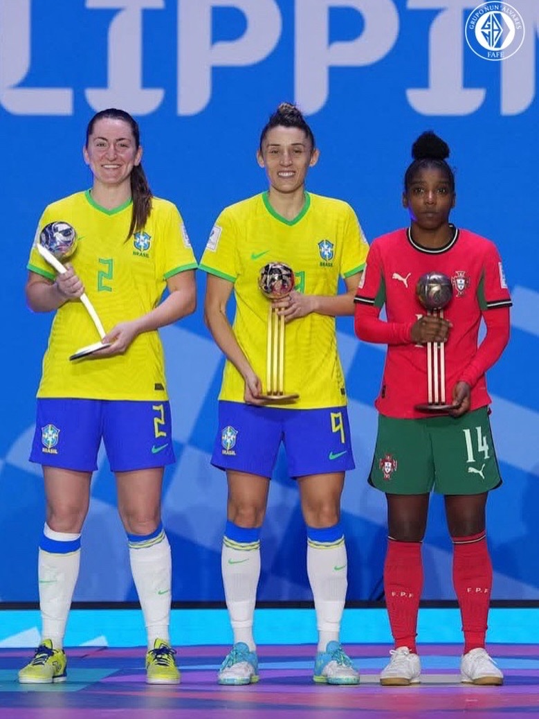 Ana Catarina Pereira (Benfica) e Lídia Moreira (Nun’Álvares Futsal) com prémios de relevo no mundial