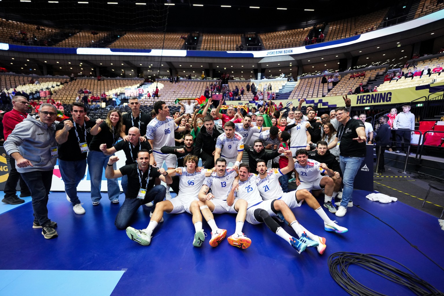 Depois de vitória histórica no europeu, seleção portuguesa de andebol joga esta quinta-feira com Alemanha