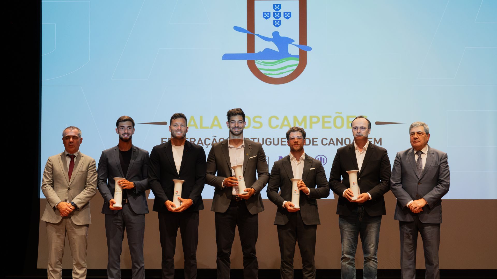 Canoagem homenageou os melhores do ano numa gala no Centro de Congresso de Aveiro