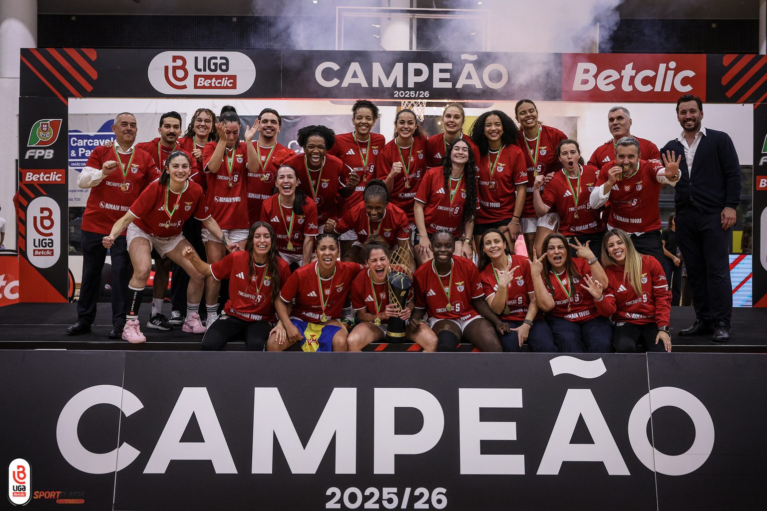 Benfica conquista triplete no basquetebol feminino